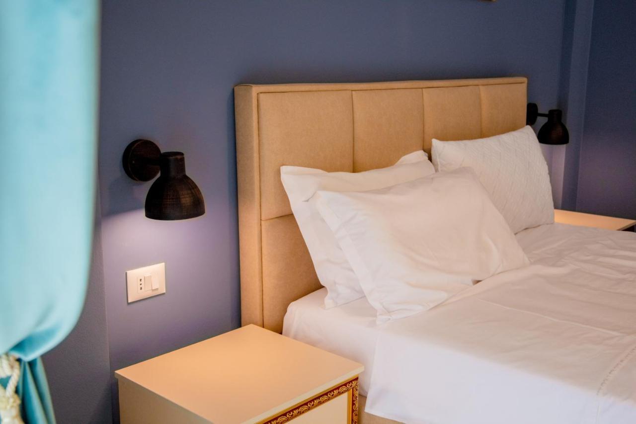 Ajilin Hotel Rooms Korce Eksteriør bilde